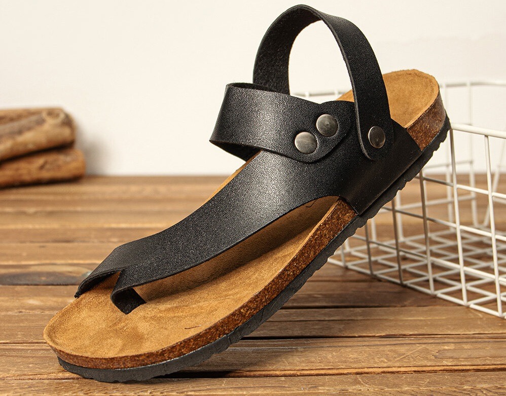 Wonderful women’s leather slippers and sandals